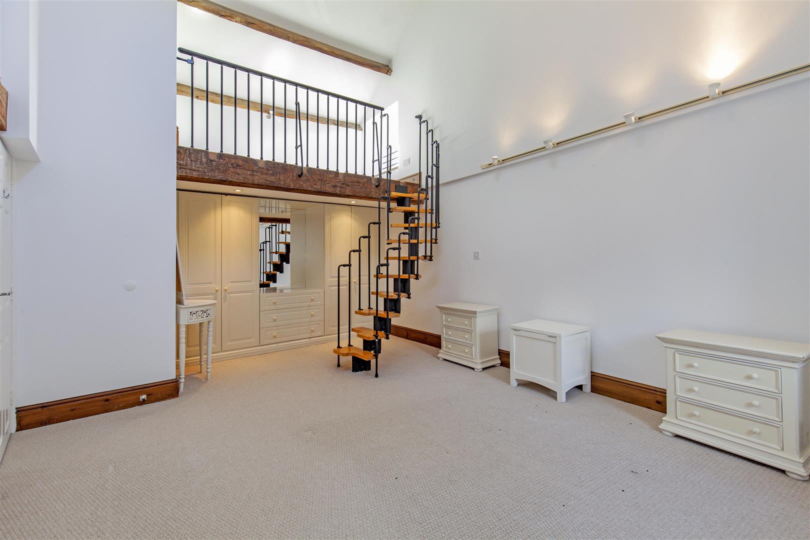 The Penthouse, 1 The Old Malthouse, The Bank, Stoney Middleton, Hope Valley, S32 4TD