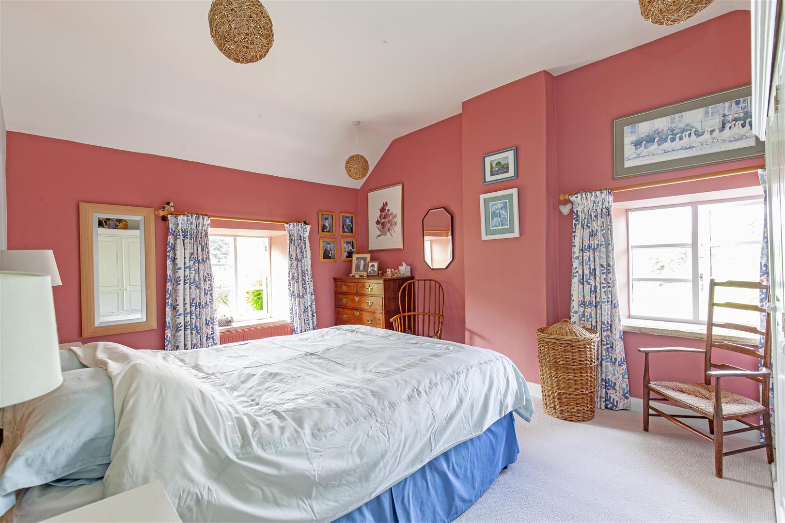Little Gatehouse, Gatehouse Lane, Hathersage, Hope Valley, S32 1BQ