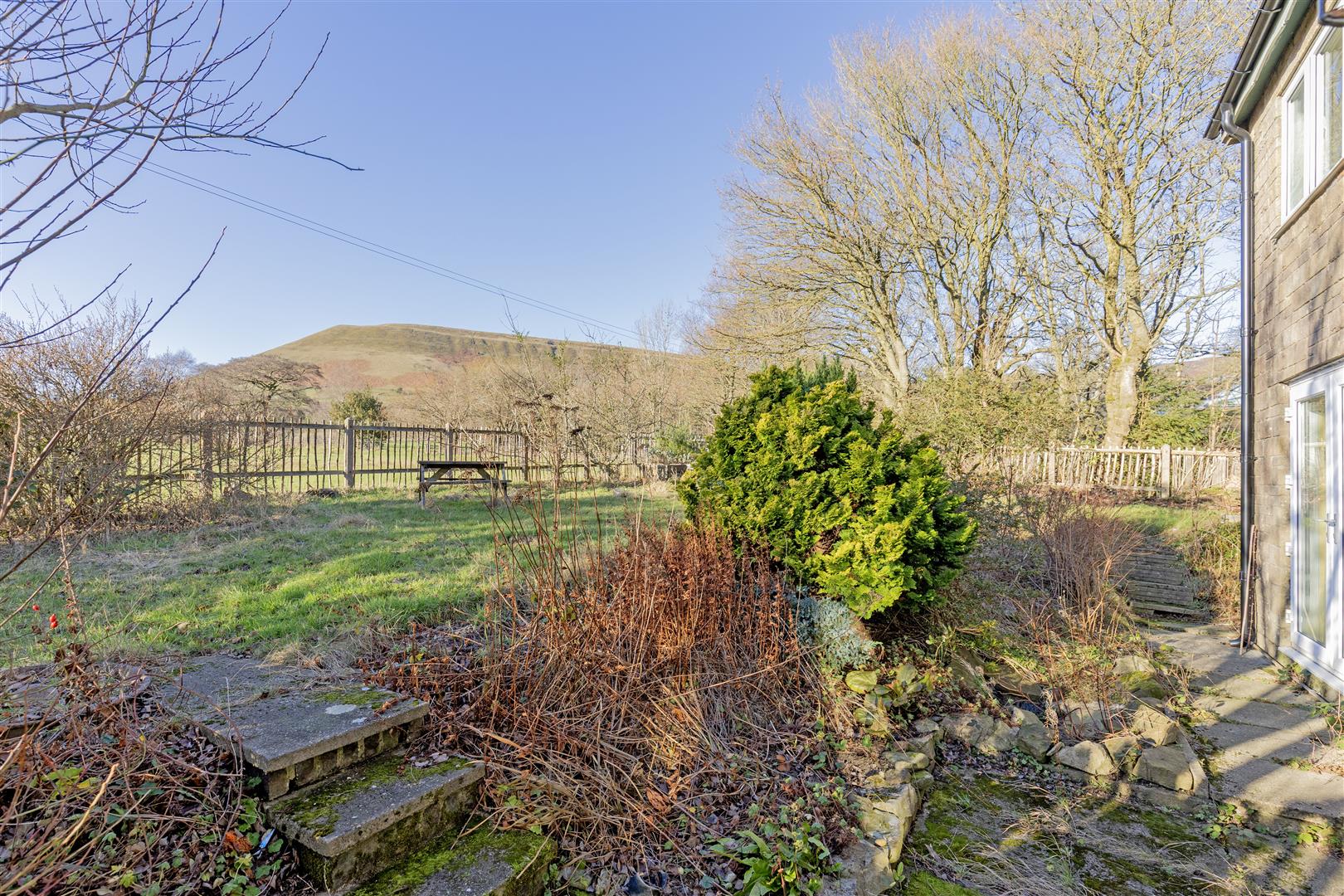 1 Police Houses, Edale, Hope Valley, S33 7ZA