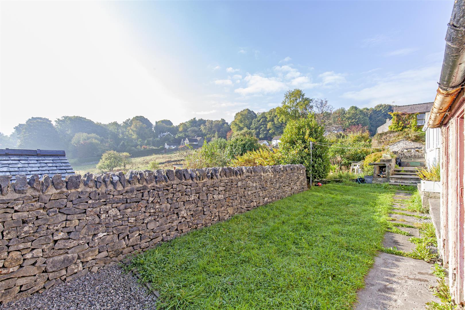 Up North, Hill Head, Bradwell, Hope Valley, S33 9HY
