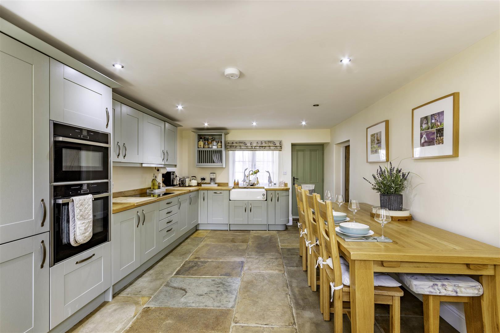 Corner Cottage, Foolow, Eyam, Hope Valley, S32 5QR