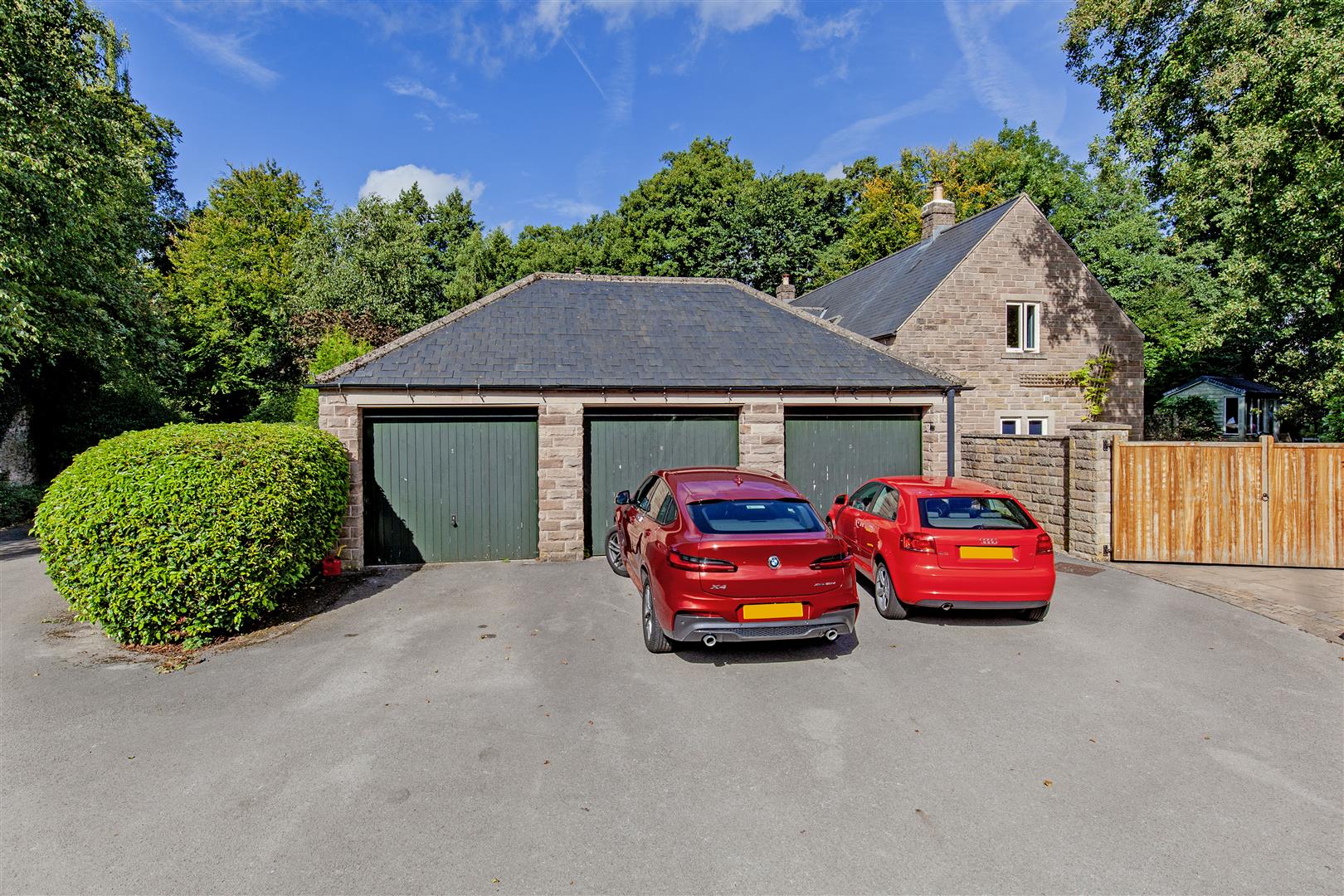 2 The Stables, Calver Mill, Calver, Hope Valley, S32 3YY