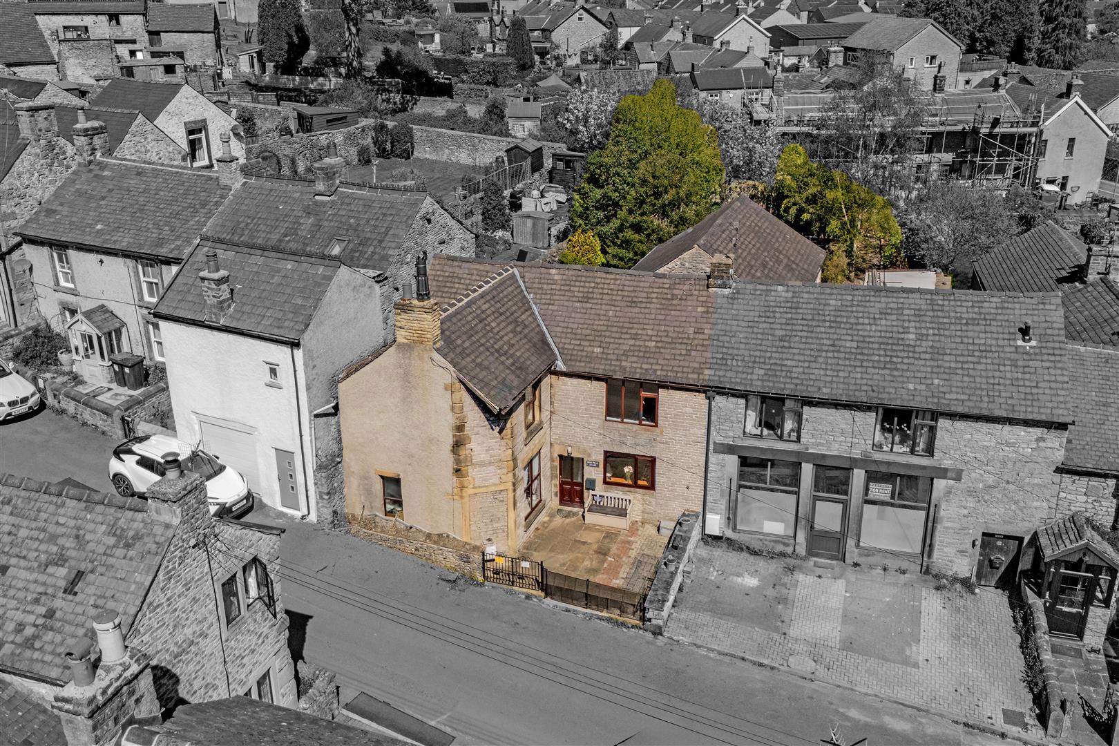 High Peak House, Towngate, Bradwell, Hope Valley, S33 9JX