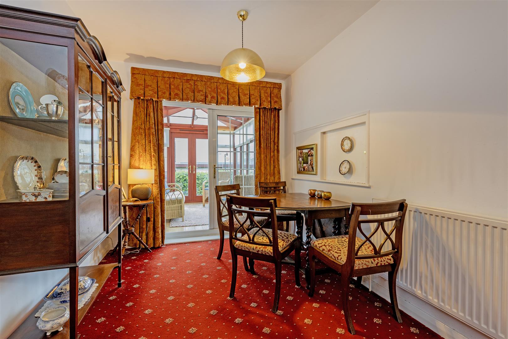 4, Lowside Close, Calver, Hope Valley, S32 3WZ