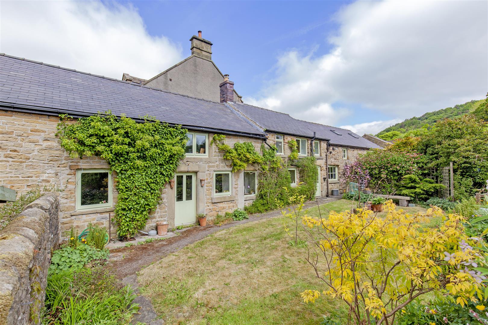 Ash House, Great Hucklow, Buxton, SK17 8RF