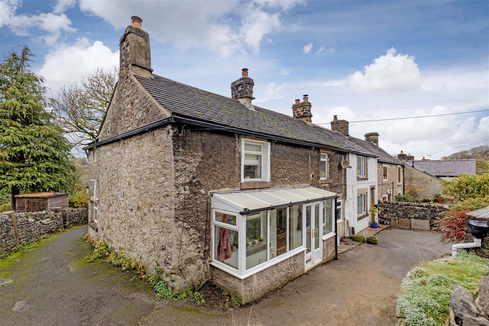Rock Cottage, The Hills, Bradwell, Hope Valley, S33 9HZ