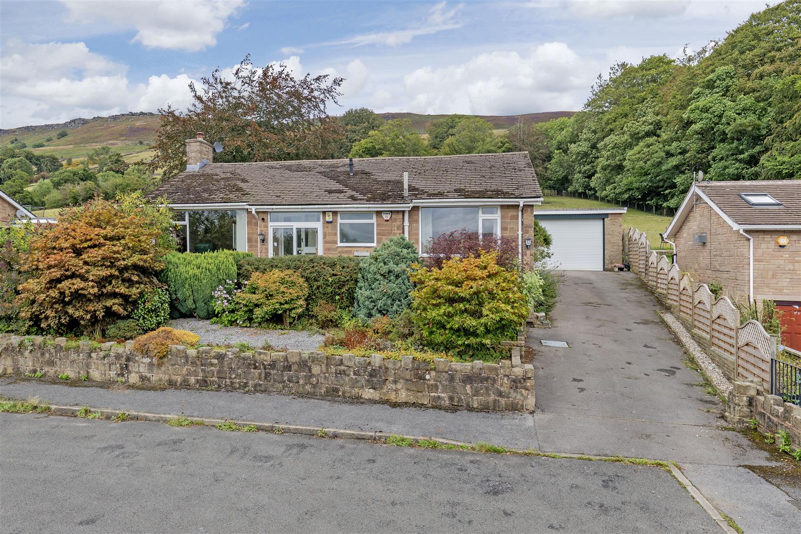 West Lees Road, Bamford