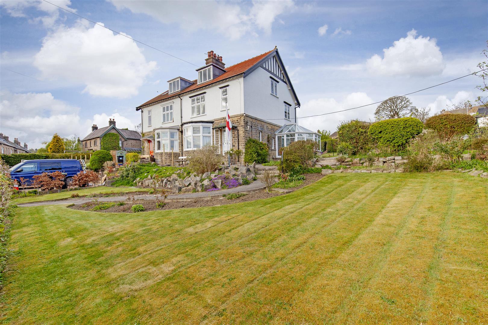 Ash Vale, Ninelands Road, Hathersage, Hope Valley, S32 1BJ