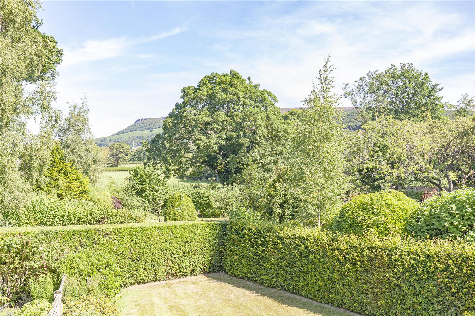 Millstone Cottage, Saltergate Lane, Bamford, Hope Valley, S33 0BE
