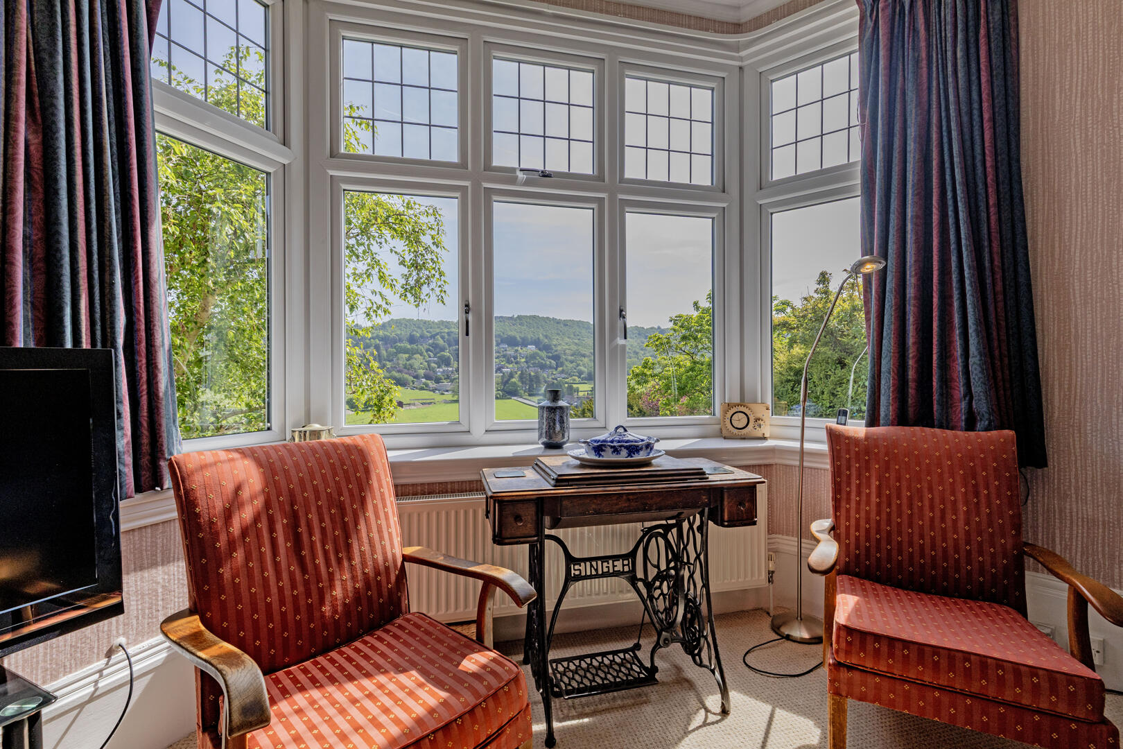 High Mead, Sir William Hill Road, Grindleford, Hope Valley, S32 2HS