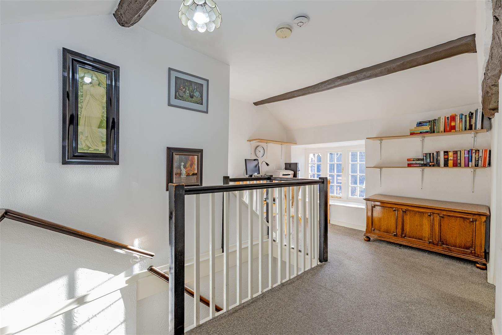 1 Millers Bank, School Lane, Hathersage, S32 1BZ