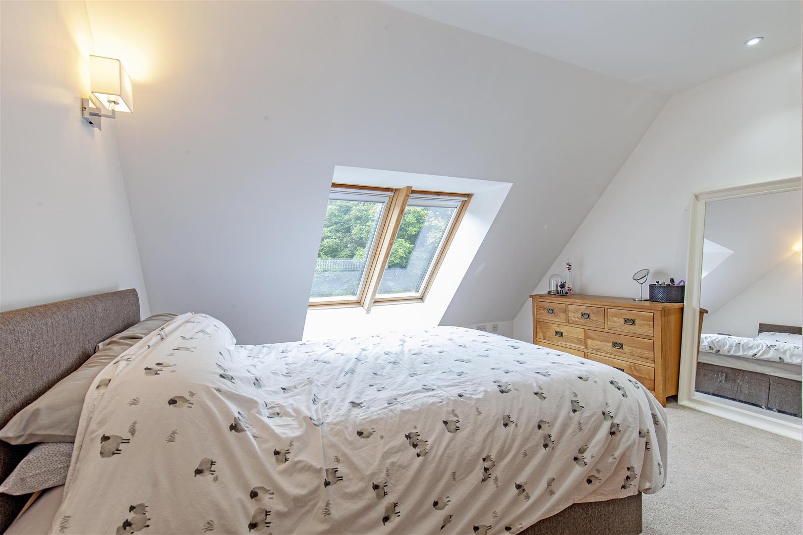 28 Ladybower Lodge, Ashopton Road, Bamford, Hope Valley, S33 0BY