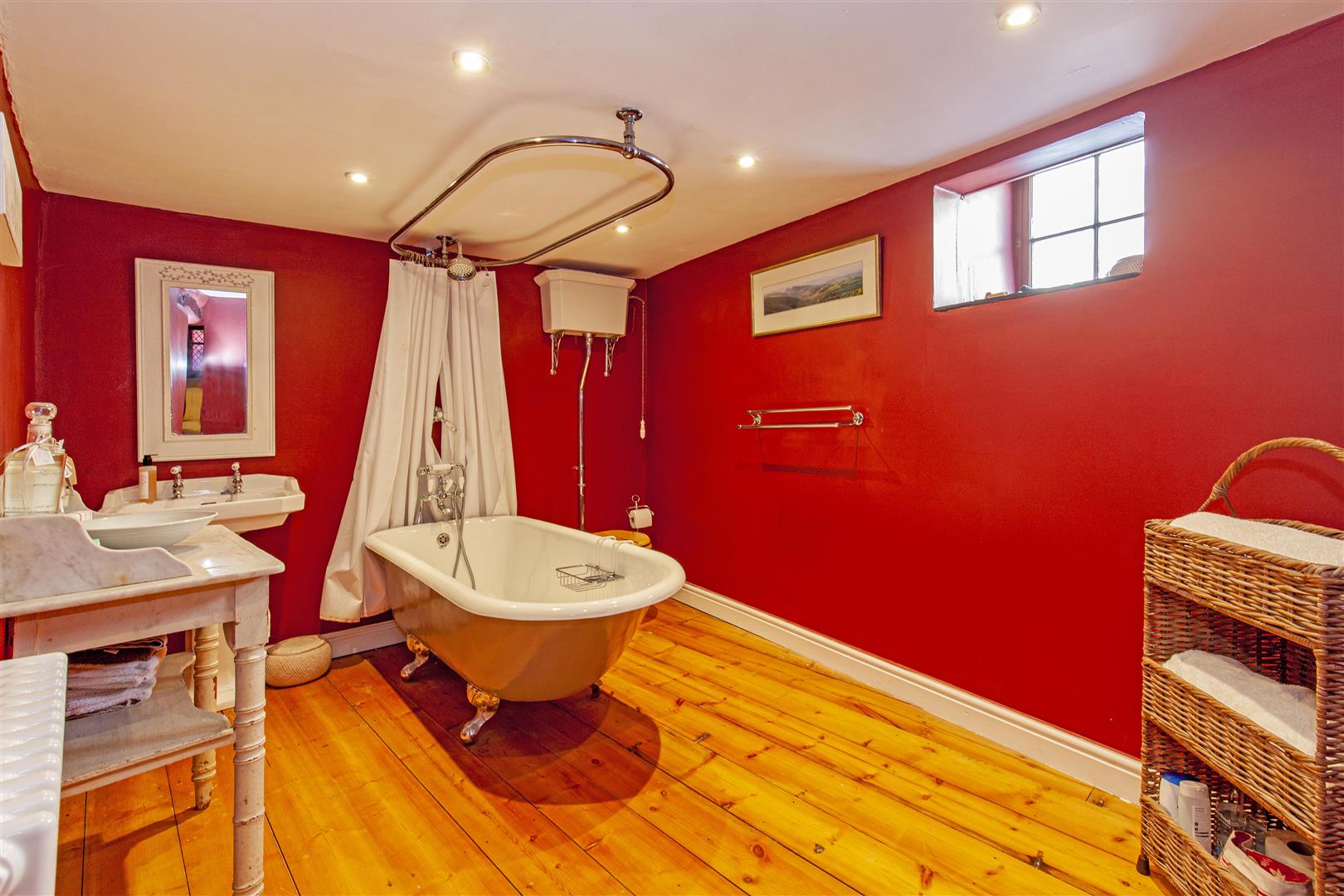 Brook Cottage, Mill Street, Stoney Middleton, Hope Valley, S32 4TT