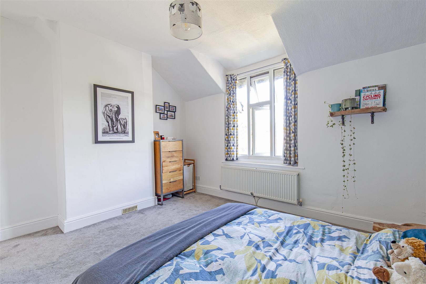 57, Castleton Road, Hope, Hope Valley, S33 6SB