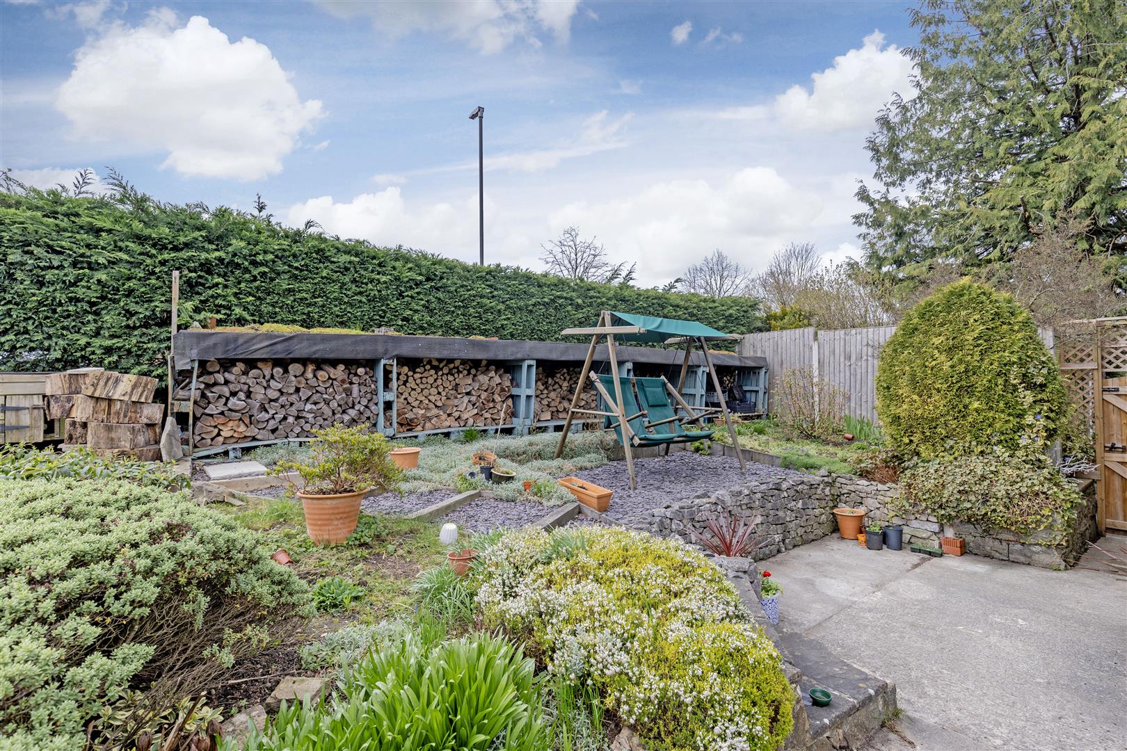 13, Meadow Close, Stoney Middleton, Hope Valley, S32 4TQ