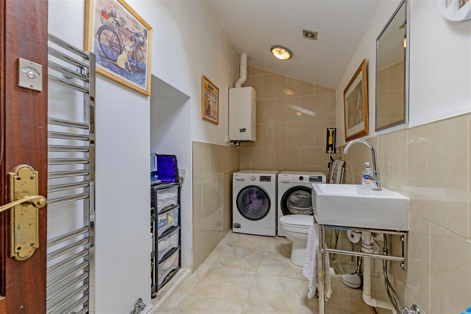 High Peak House, Towngate, Bradwell, Hope Valley, S33 9JX