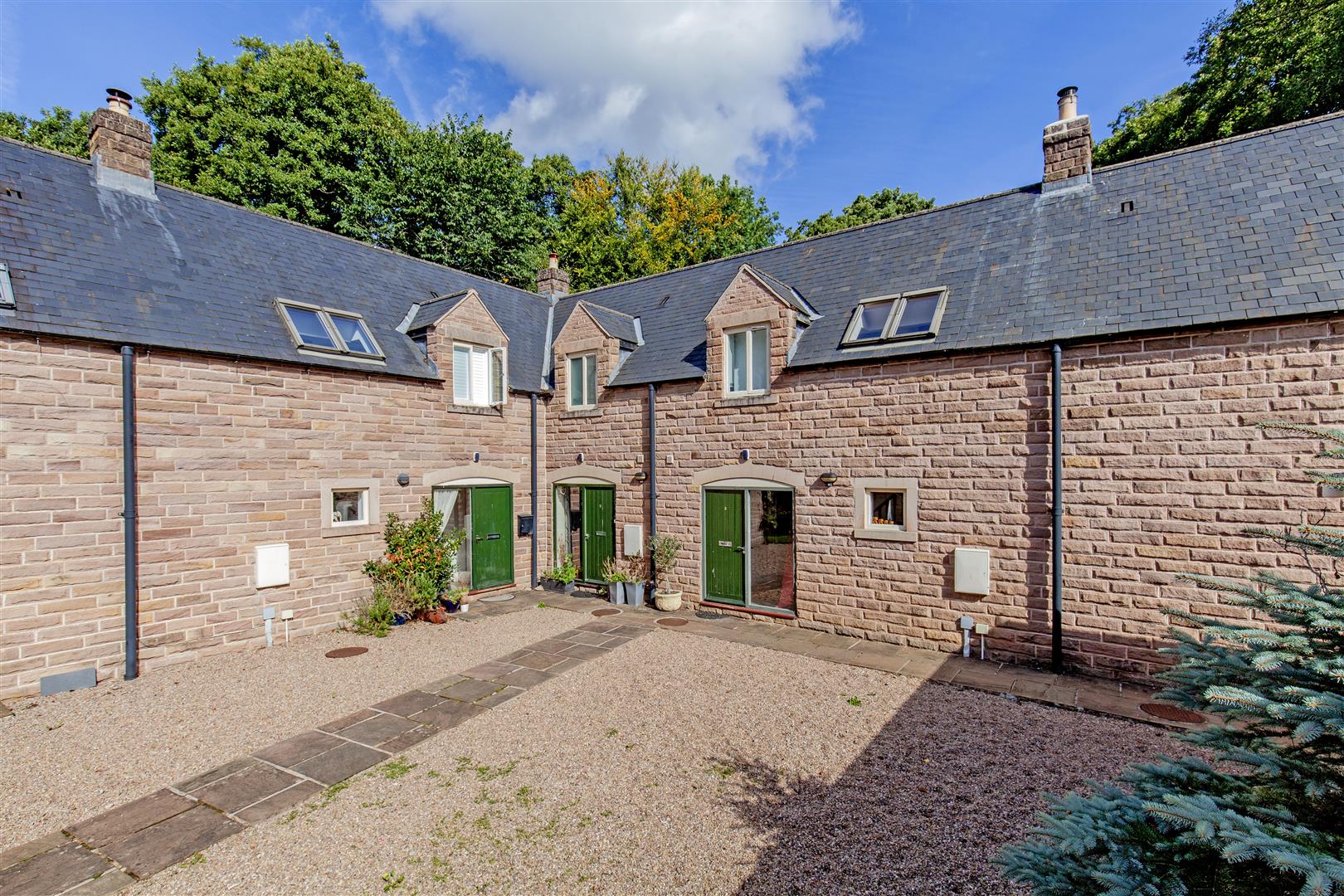 2 The Stables, Calver Mill, Calver, Hope Valley, S32 3YY