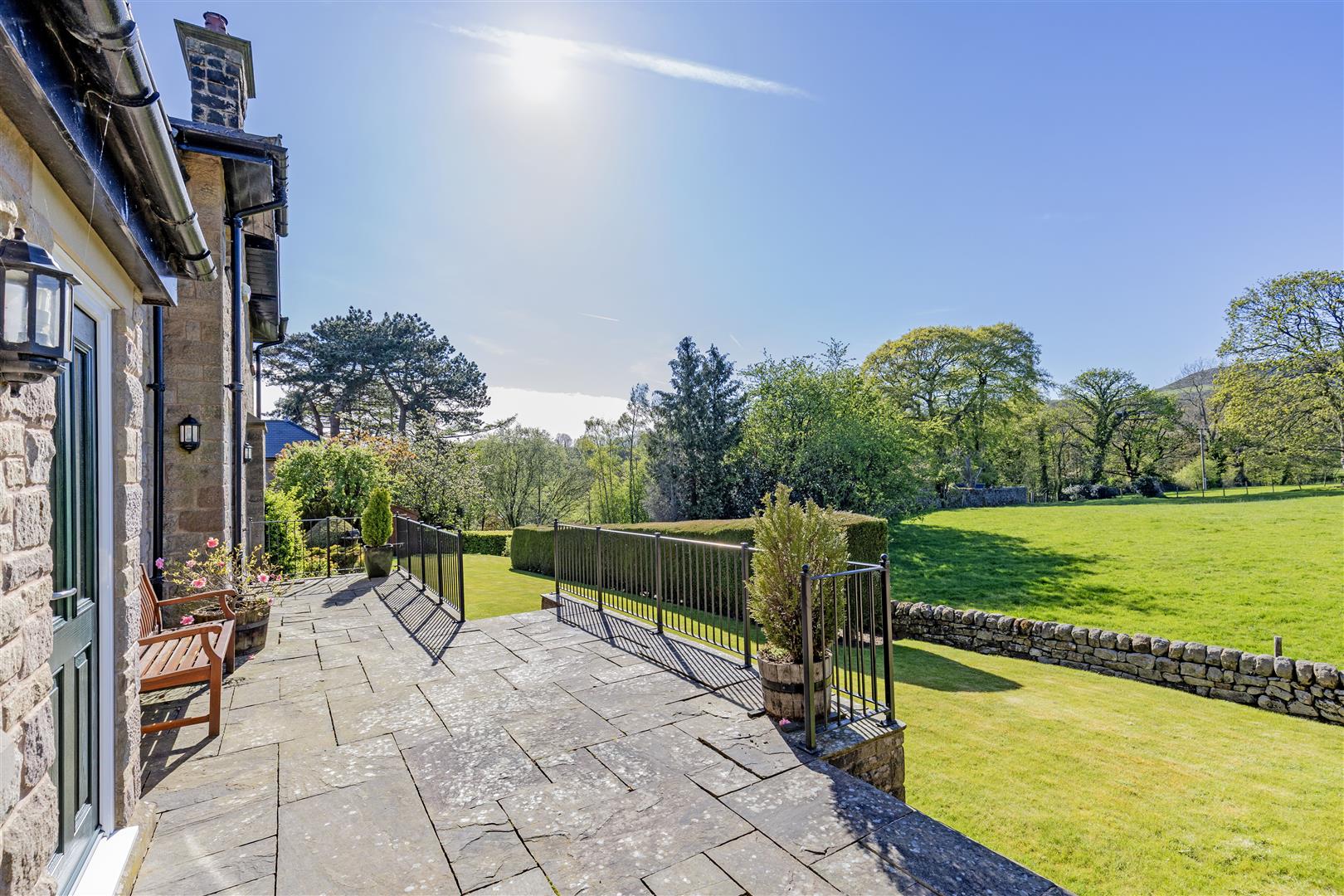 Mill Rise, The Hollow, Bamford, Hope Valley, S33 0DU