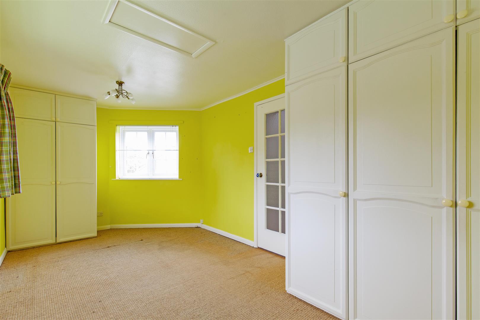 58, New Road, Holymoorside, Chesterfield, S42 7EN