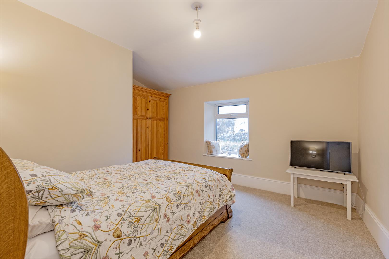 Rock Cottage, The Hills, Bradwell, Hope Valley, S33 9HZ