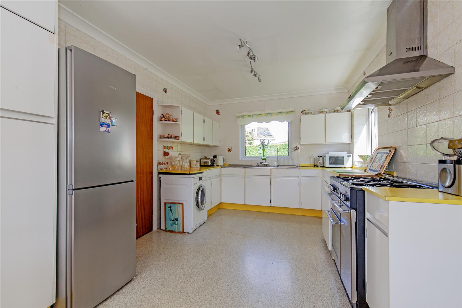 Strebor House, 4 St. Helens Croft, Grindleford, Hope Valley, S32 2JG