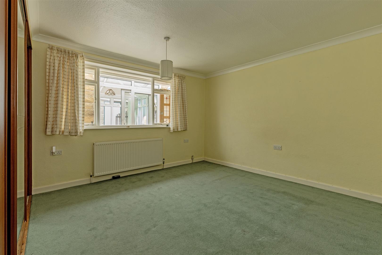 The Cuillins, West Lees Road, Bamford, S33 0BT