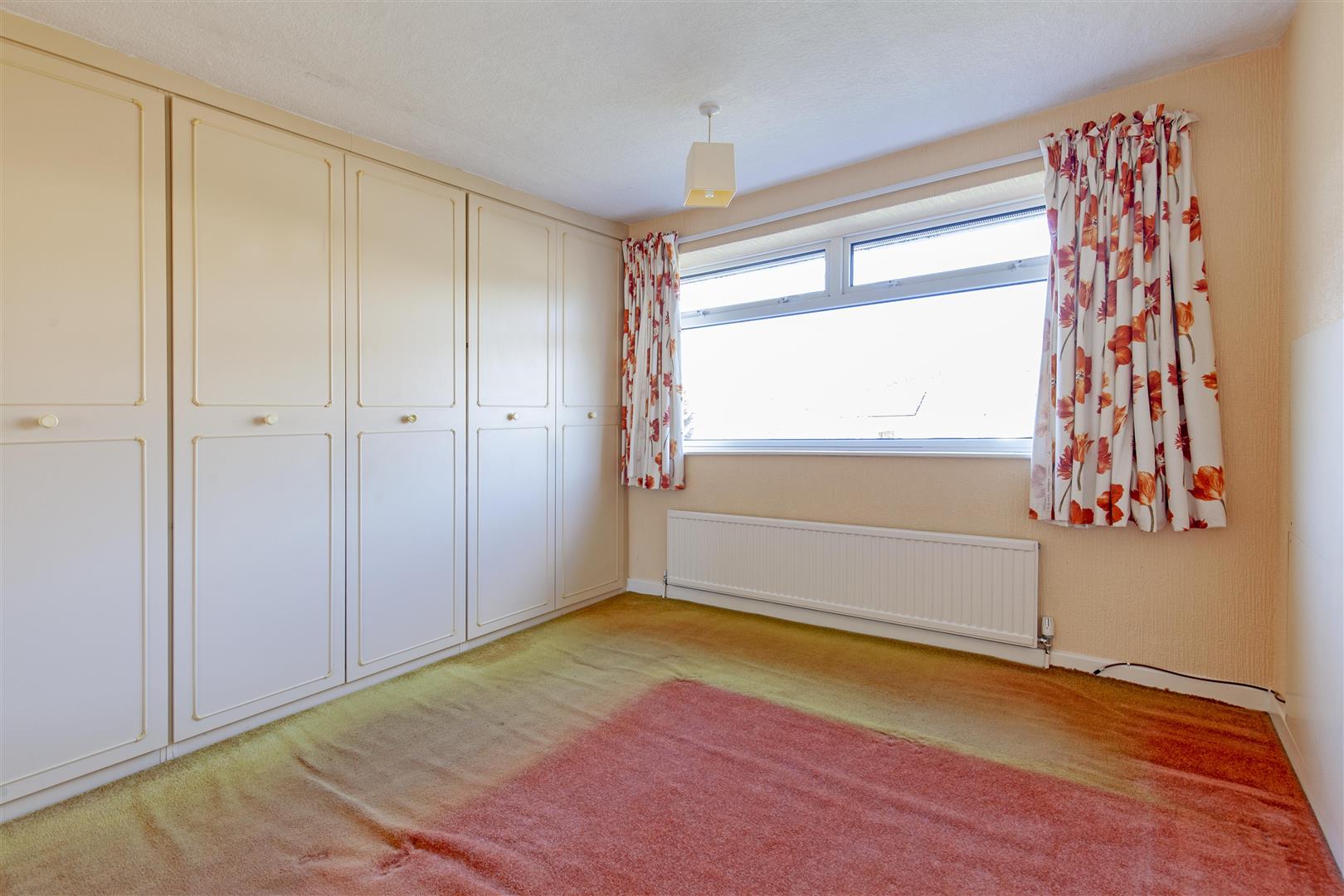 18, Lowside Close, Calver, Hope Valley, S32 3WZ