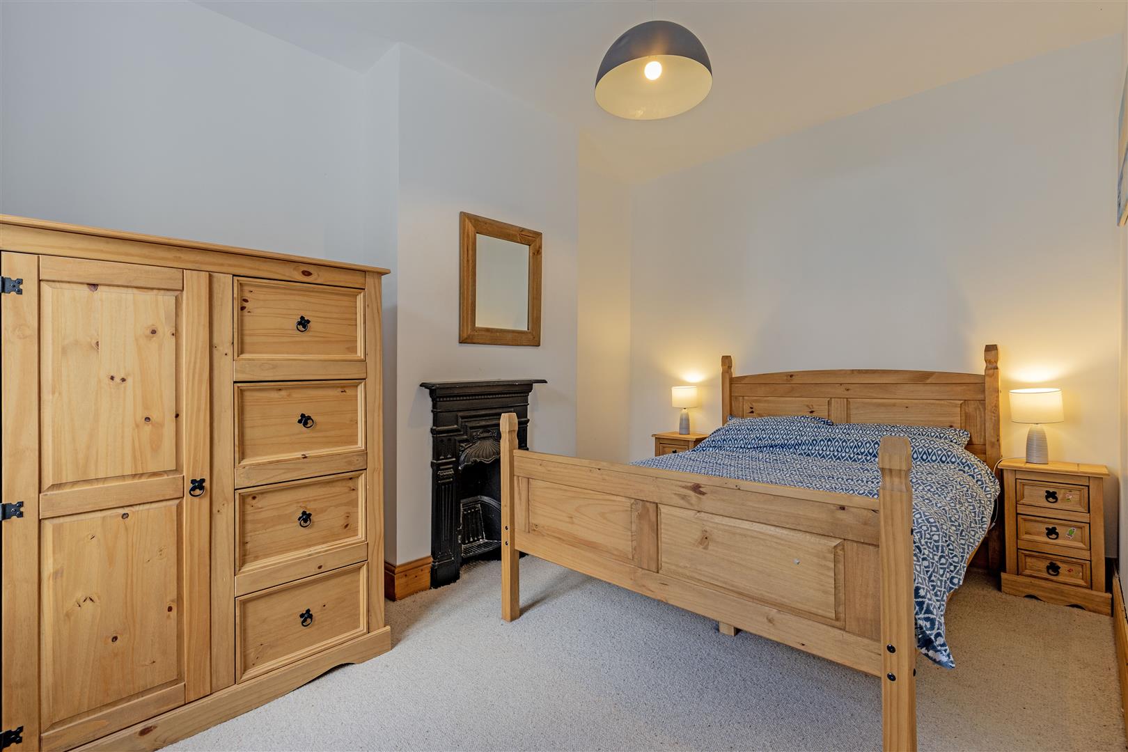 4, Woodland View, Grindleford, Hope Valley, S32 2HZ