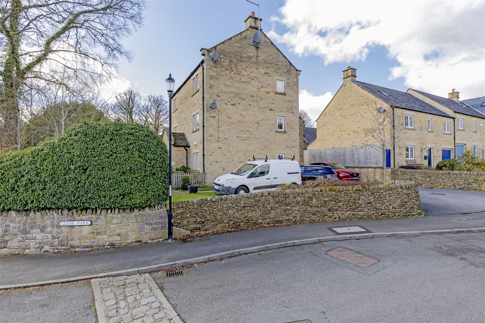 3, Glebe Park, Eyam, Hope Valley, S32 5RH