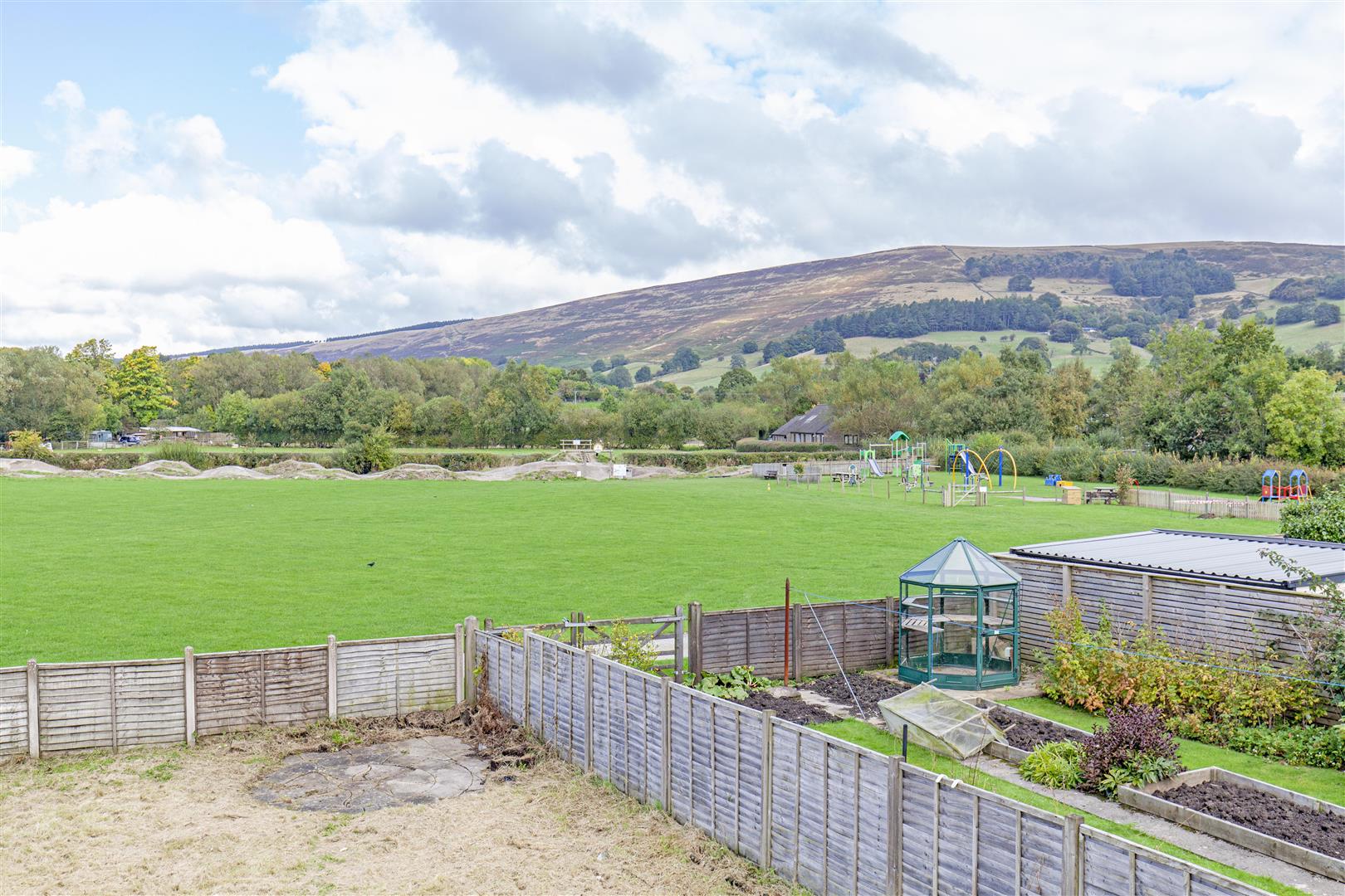 58, Castleton Road, Hope, Hope Valley, S33 6RD