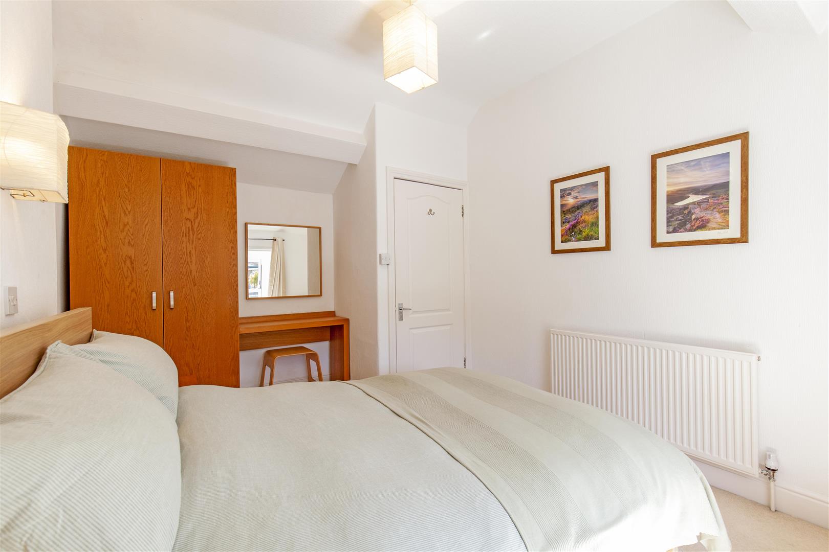 3 Ingleside, Smalldale, Bradwell, Hope Valley, S33 9JQ