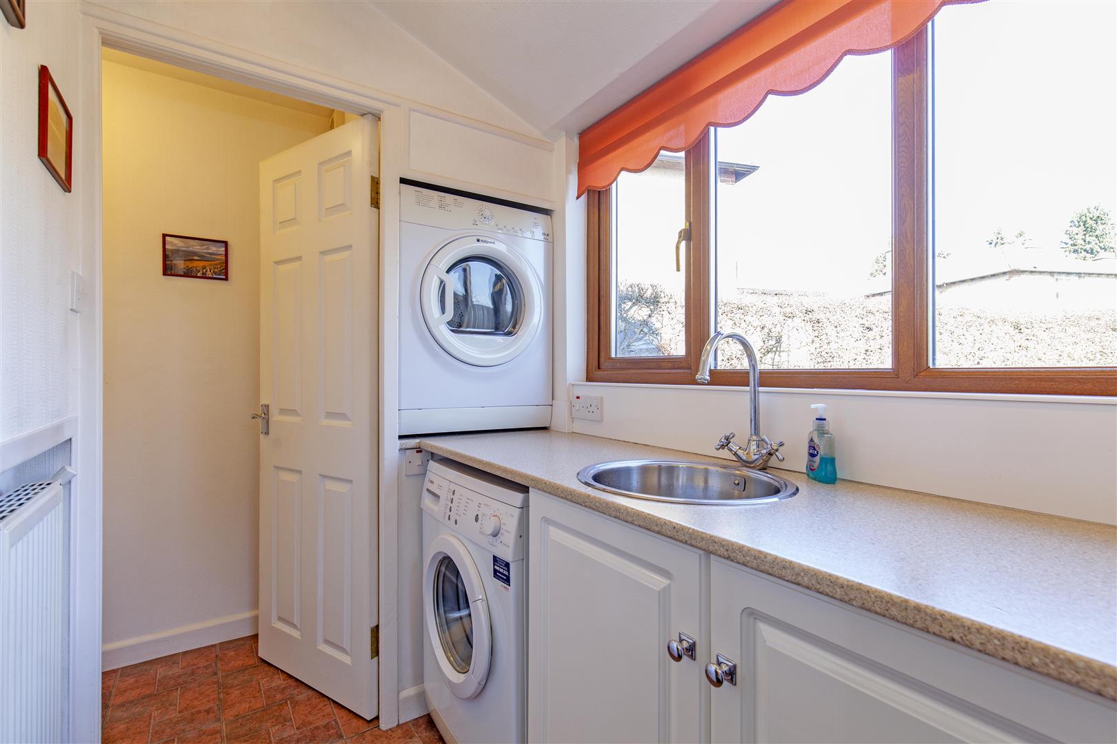 1 Rose Cottage, Station Road, Hope, Hope Valley, S33 6RR