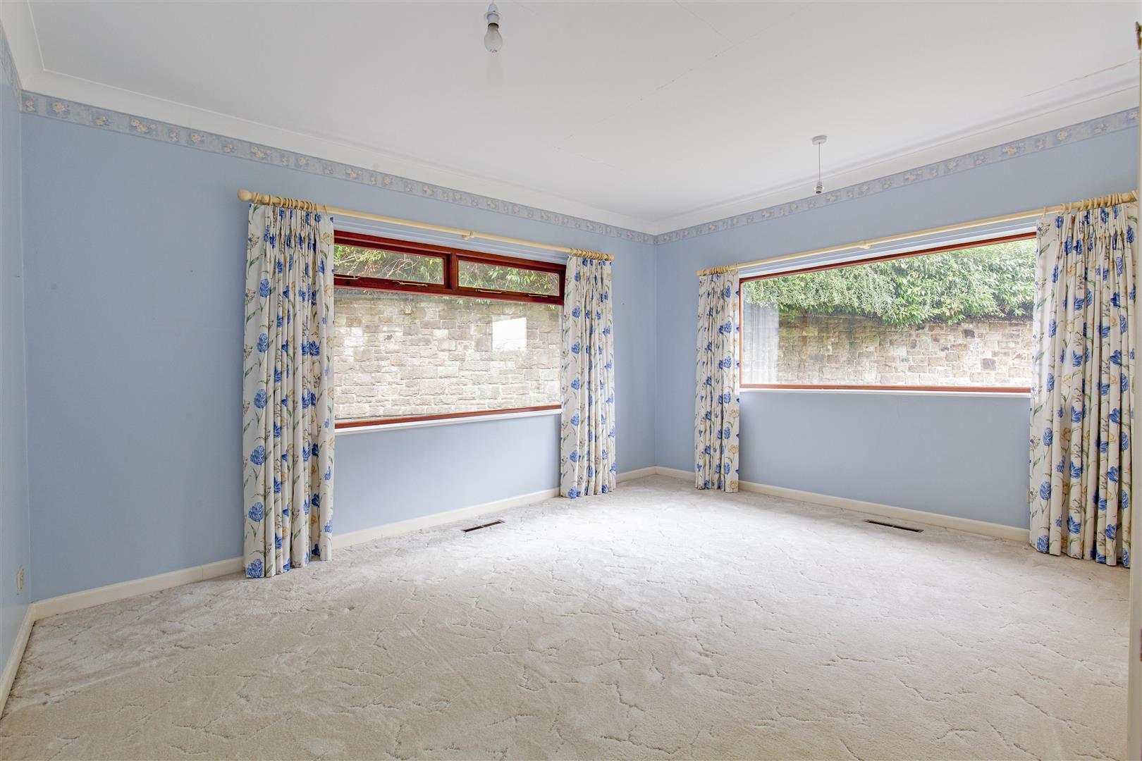 Longhope, New Road, Eyam, Hope Valley, S32 5QY