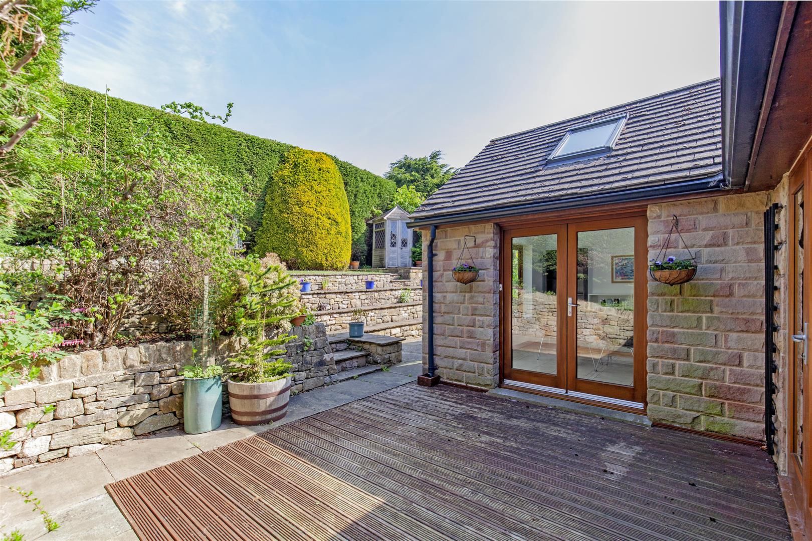 Boldre Stone, Ranmoor Lane, Hathersage, S32 1BW