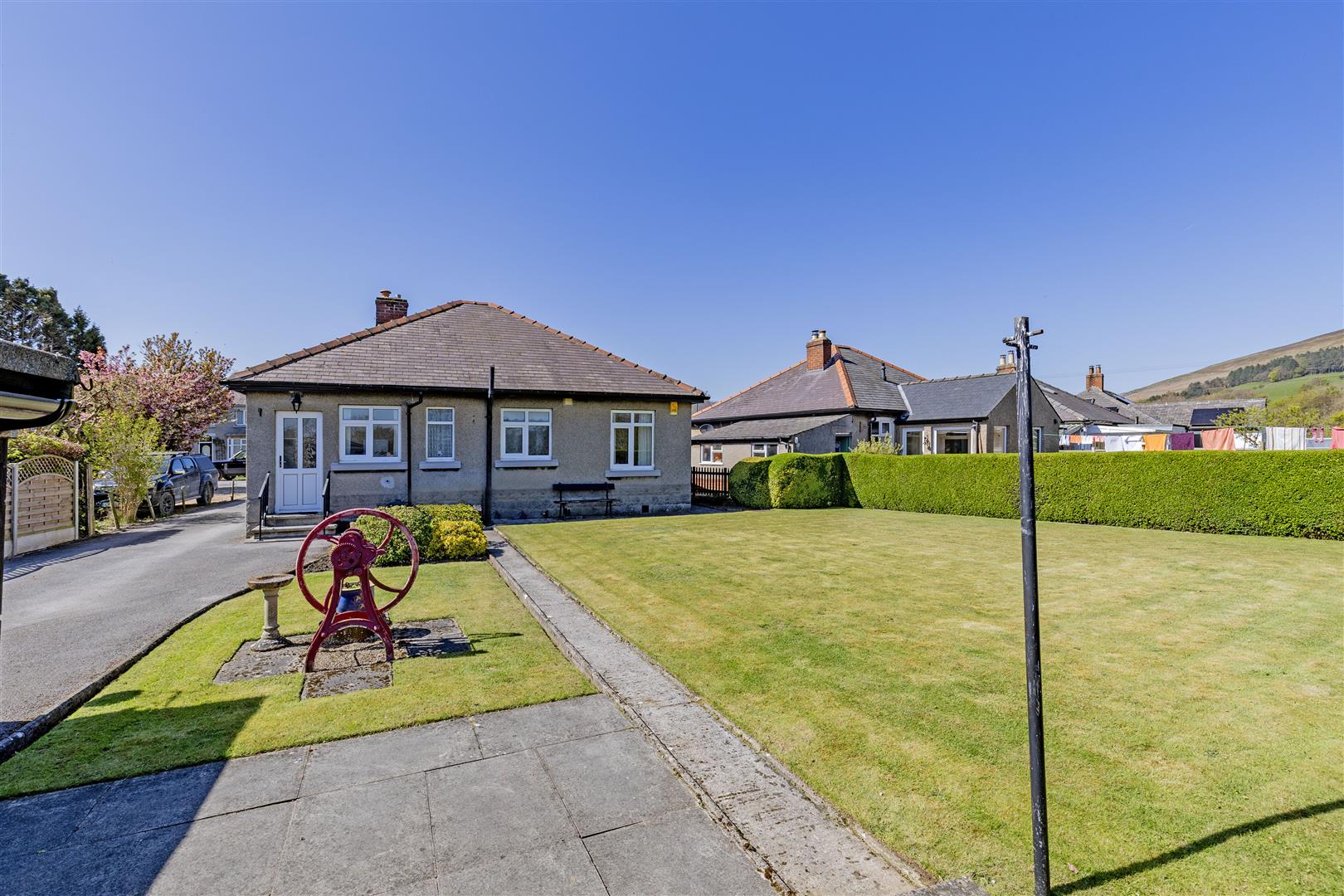 Glenhaven, Sherwood Avenue, Hope, Hope Valley, S33 6RQ