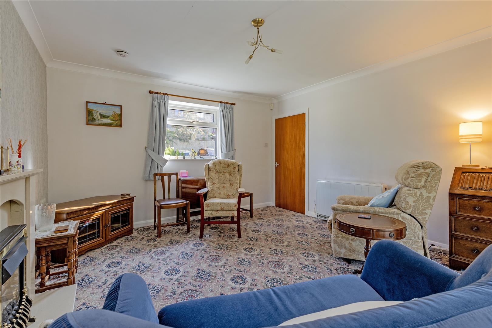 6, Ladybower Drive, Hathersage, Hope Valley, S32 1DR
