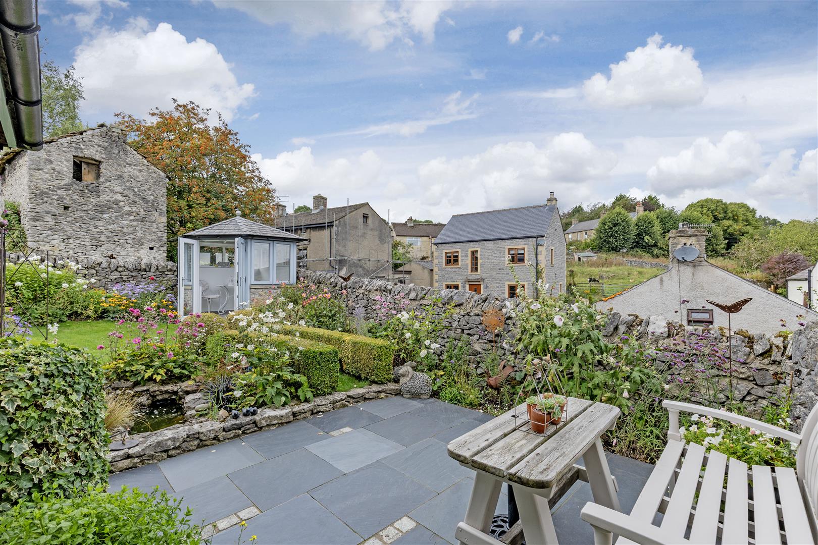 Oldfield Cottage, 56 Hill Head, Bradwell, Hope Valley, S33 9HY