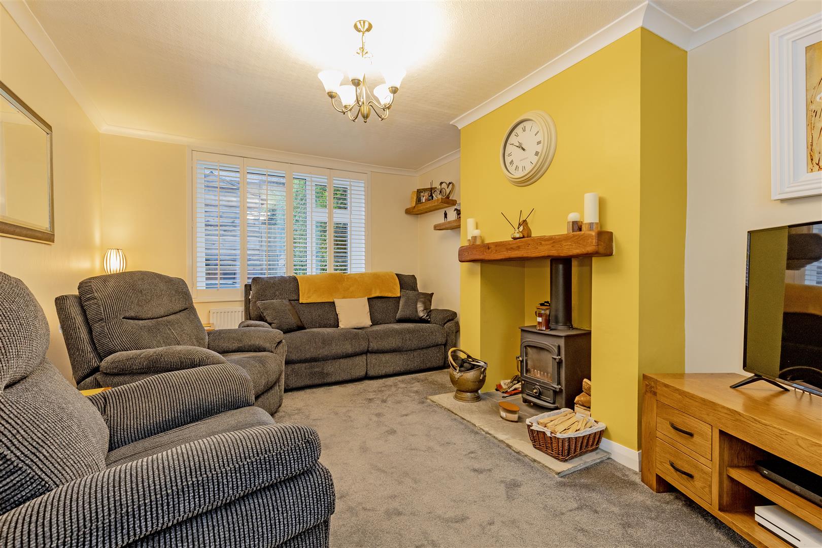 4, Greenhead Park, Bamford, Hope Valley, S33 0AS