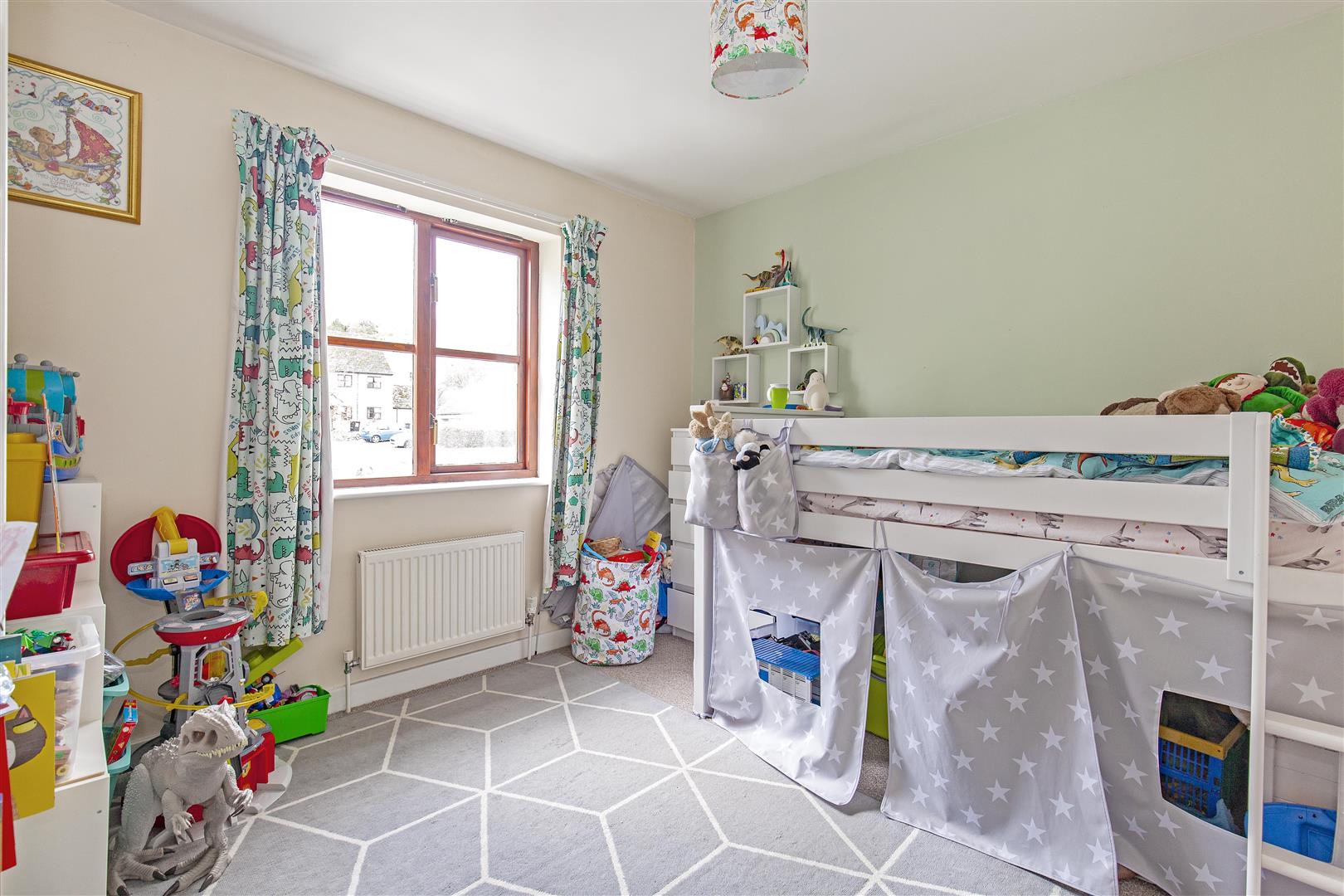 2, Michlow Close, Bradwell, Hope Valley, S33 9GF