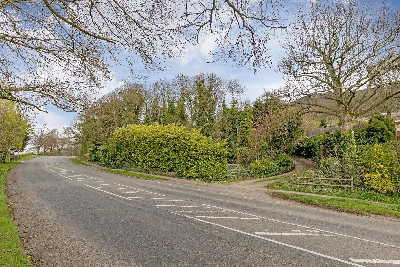 The former filling/petrol station, Ashopton Road, Bamford, Hope Valley, S33 0AZ