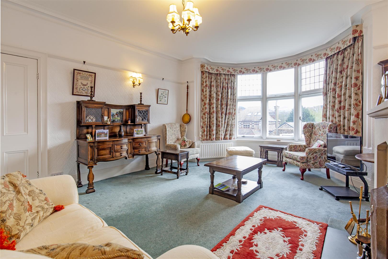 Ash Vale, Ninelands Road, Hathersage, Hope Valley, S32 1BJ