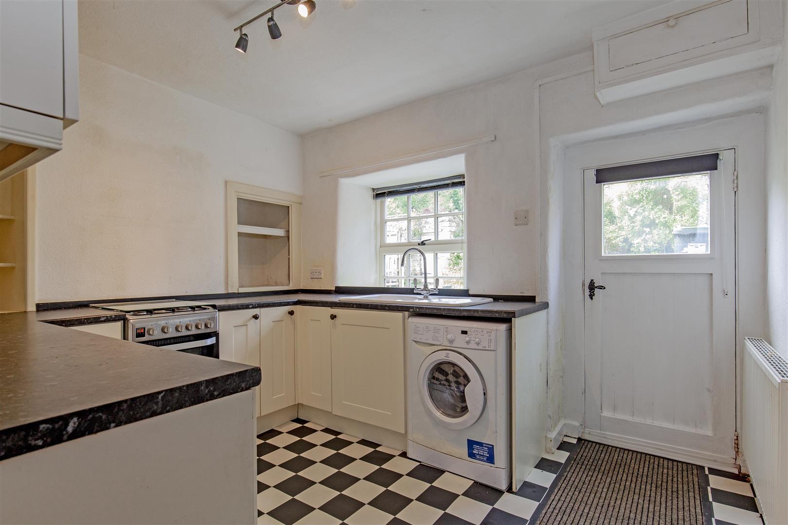 3 Millstone Cottages, The Dale, Hathersage, Hope Valley, S32 1AQ