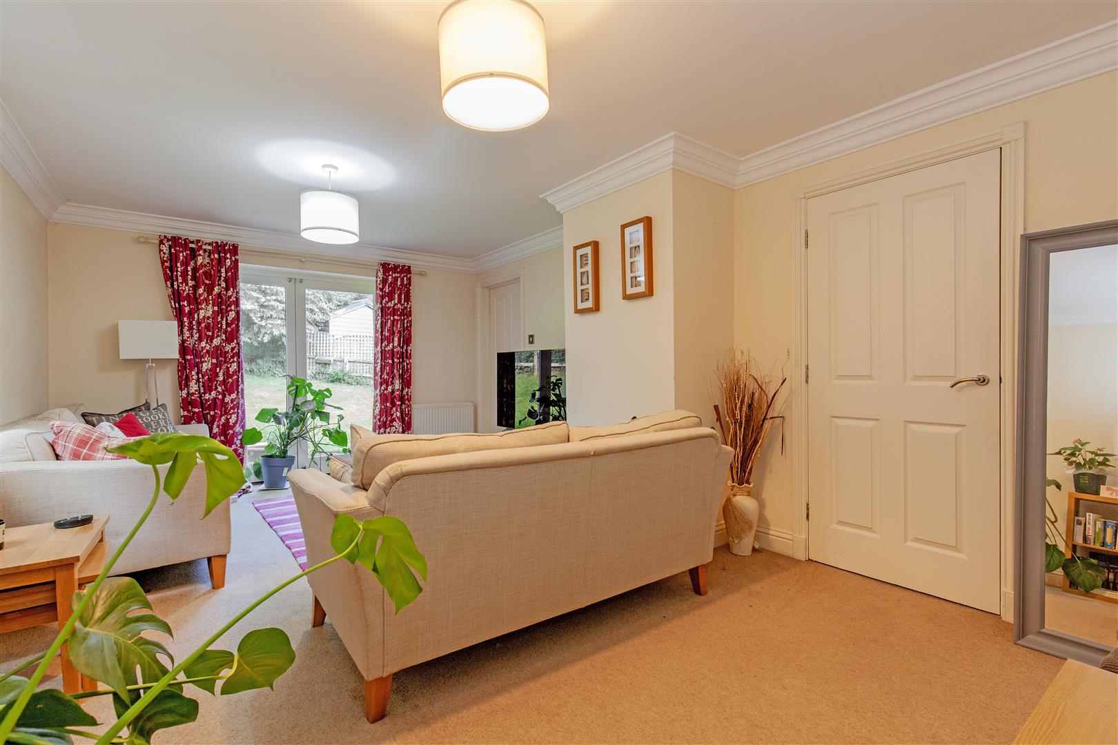2 The Stables, Calver Mill, Calver, Hope Valley, S32 3YY