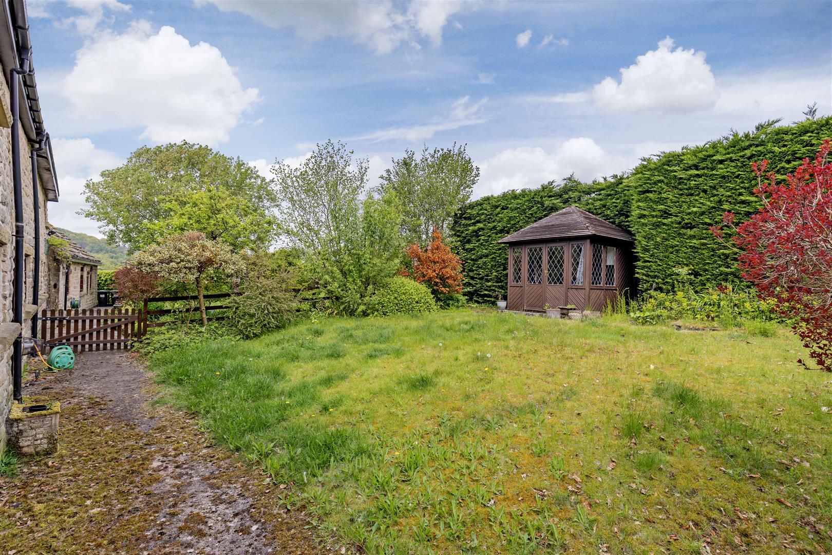 Knowle Cottage, Padley Mews, Main Road, Grindleford, Hope Valley, S32 2HE