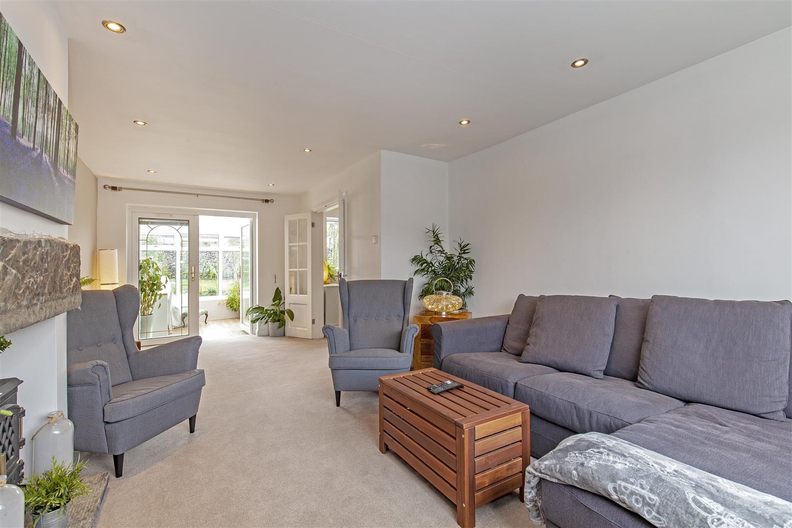 20, Pursglove Drive, Tideswell, SK17 8PA