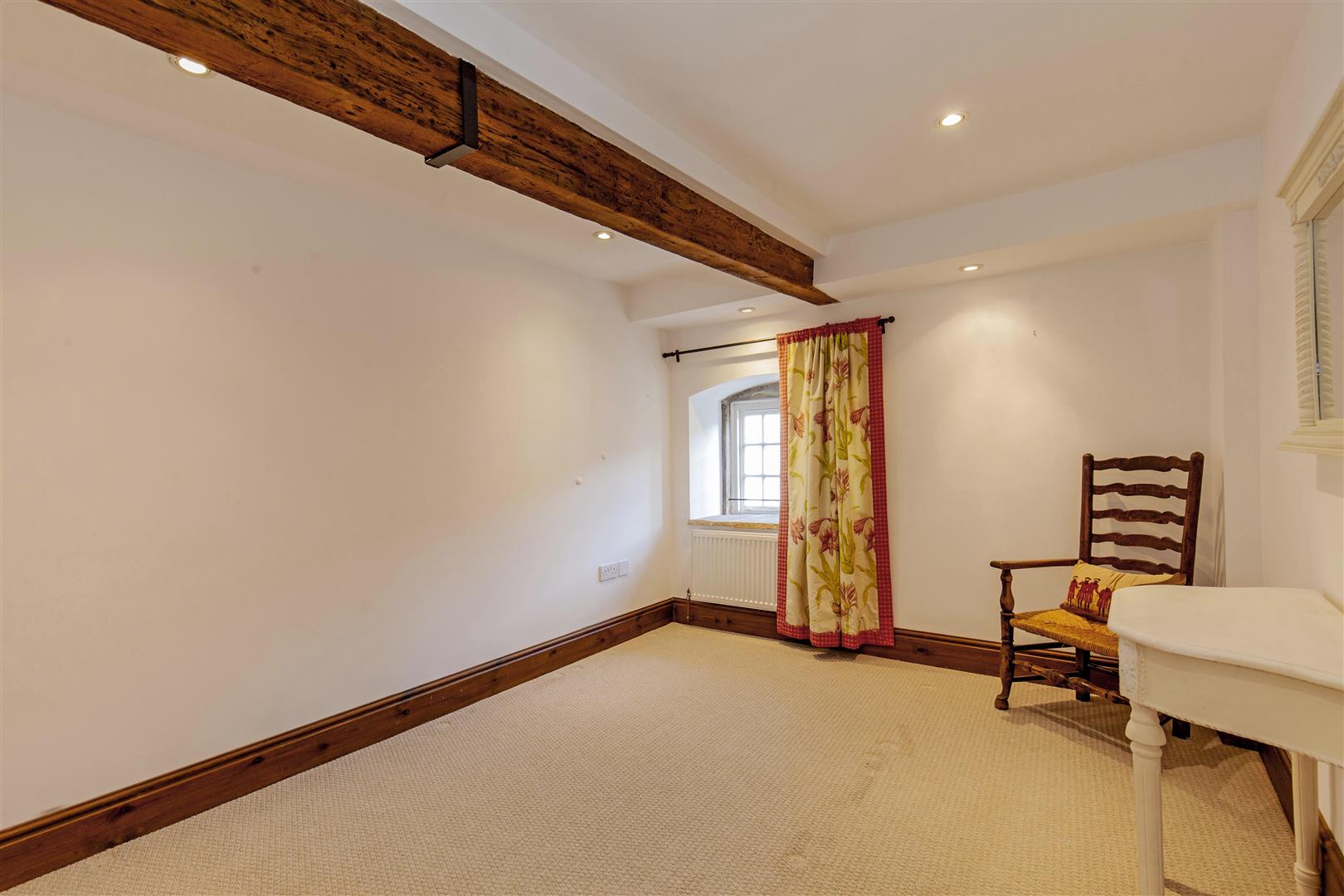 The Penthouse, 1 The Old Malthouse, The Bank, Stoney Middleton, Hope Valley, S32 4TD
