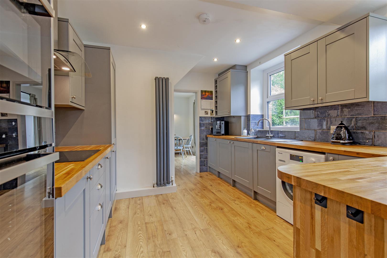 10, Greenhead Park, Bamford, Hope Valley, S33 0AS
