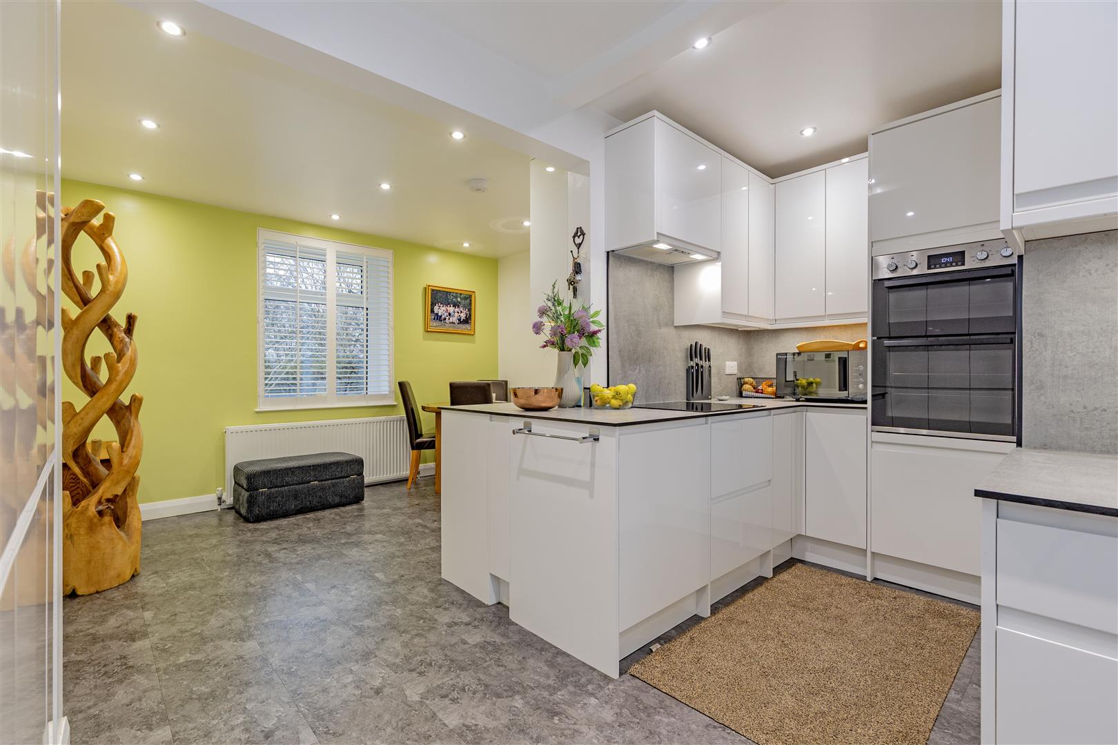 4, Greenhead Park, Bamford, Hope Valley, S33 0AS