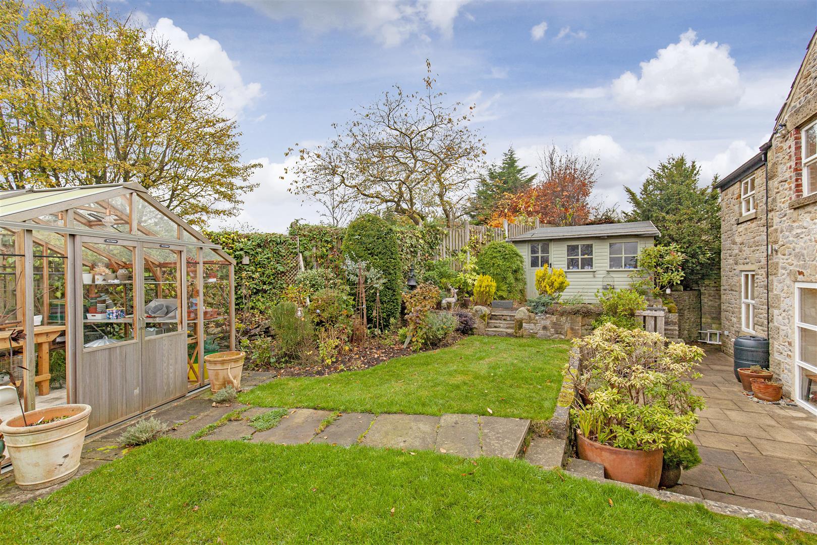 2 Highfield View, Townhead, Eyam, Hope Valley, S32 5RE