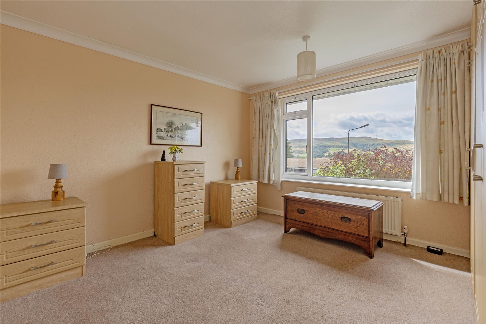 The Cuillins, West Lees Road, Bamford, S33 0BT